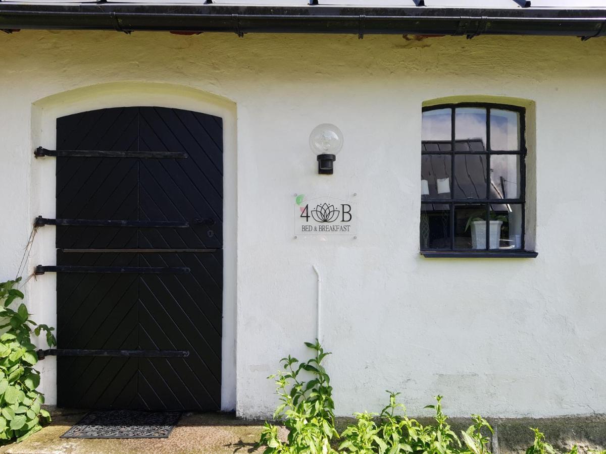 4B Oesterlen Bed & Breakfast Tomelilla Exterior foto