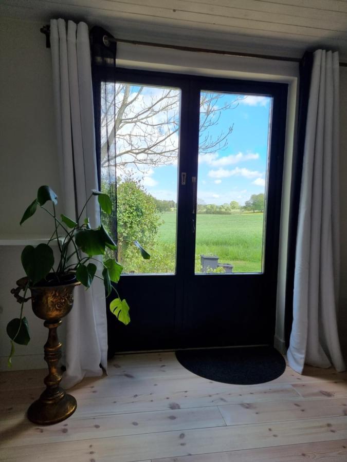 4B Oesterlen Bed & Breakfast Tomelilla Exterior foto